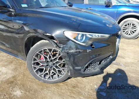 2022 Alfa Romeo Stelvio Veloce Ti Awd from USA, damaged, VIN ZASPAKBN1N7D25357